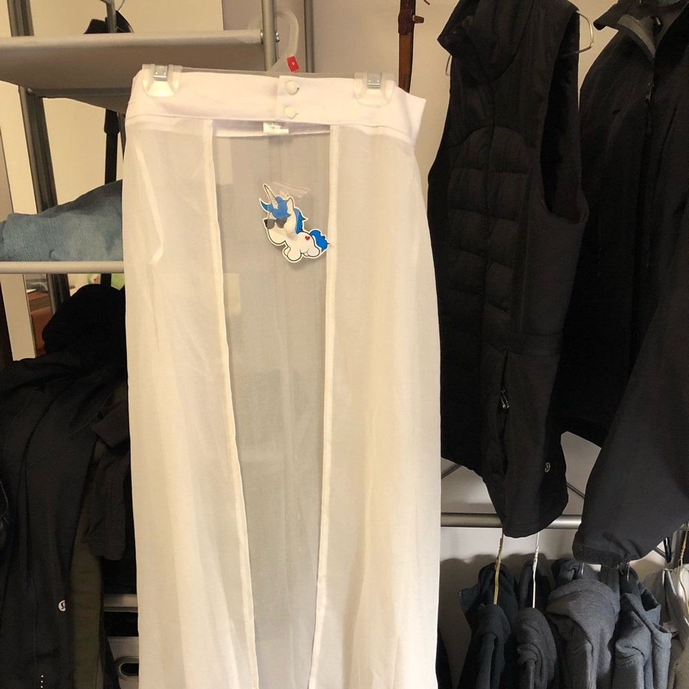 IHR skirt